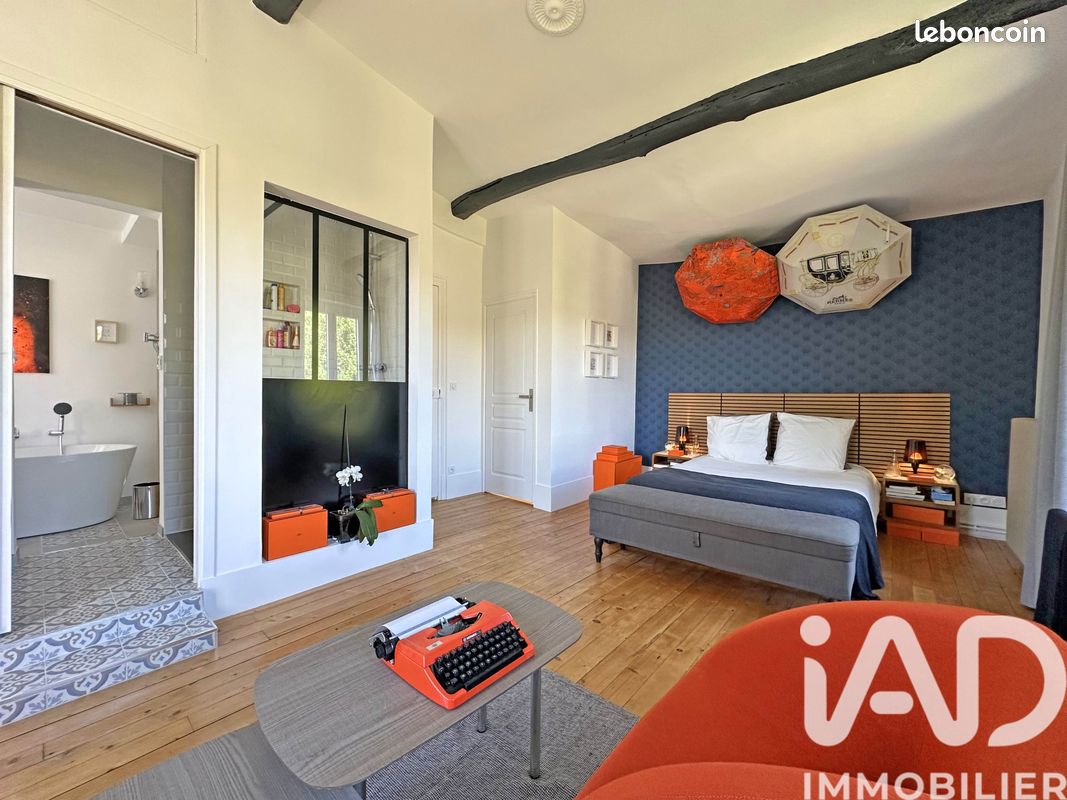 Maison 8 pièces 166 m² · à Triel-sur-Seine · 166 m² · 480 000 €
