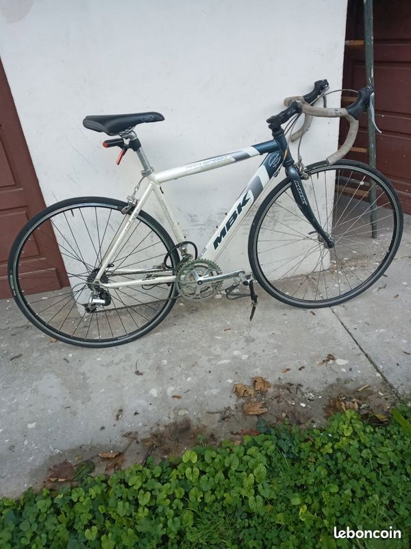Vélo De Course Ancien MBK Gris – Homme – 10 Vitesses – Avec Accessoires D’origine
