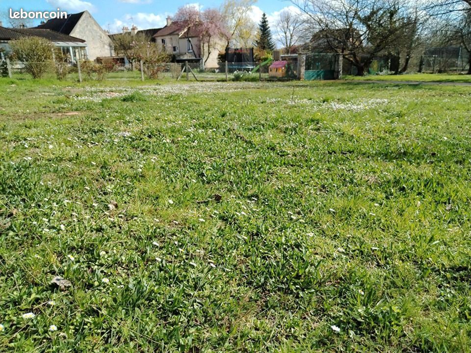 Terrain 700 m² Bussieres · à Bussières · 58 000 €