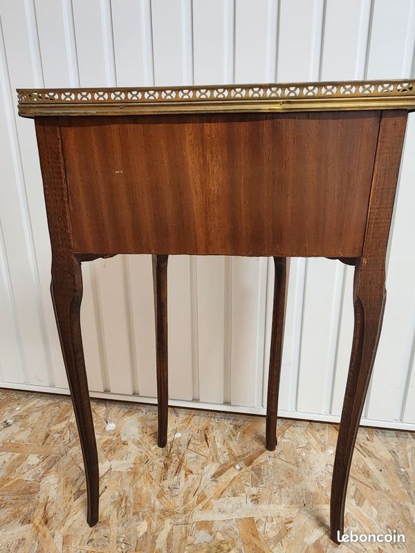 Chevet forme rognon style Louis XVI marquetée (image 8)