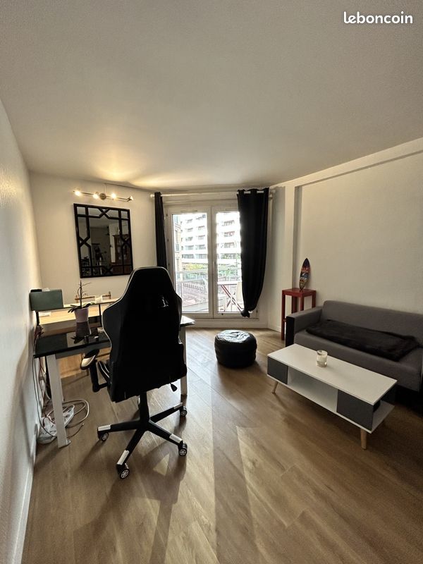 Appartement 2 pièces 55 m² · à Paris · 55 m² · 1 500 €