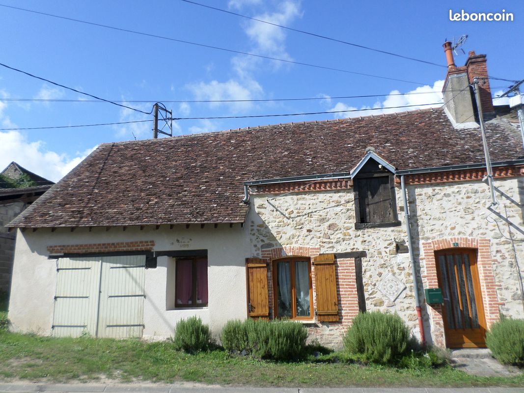 Maison 3 pièces 45 m² · à Dun-le-Poëlier · 45 m² · 59 000 €