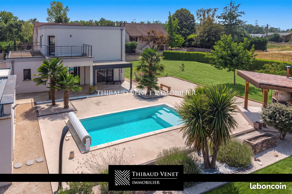 Maison 5 pièces 134 m² · à Sennecey-le-Grand · 134 m² · 345 000 €