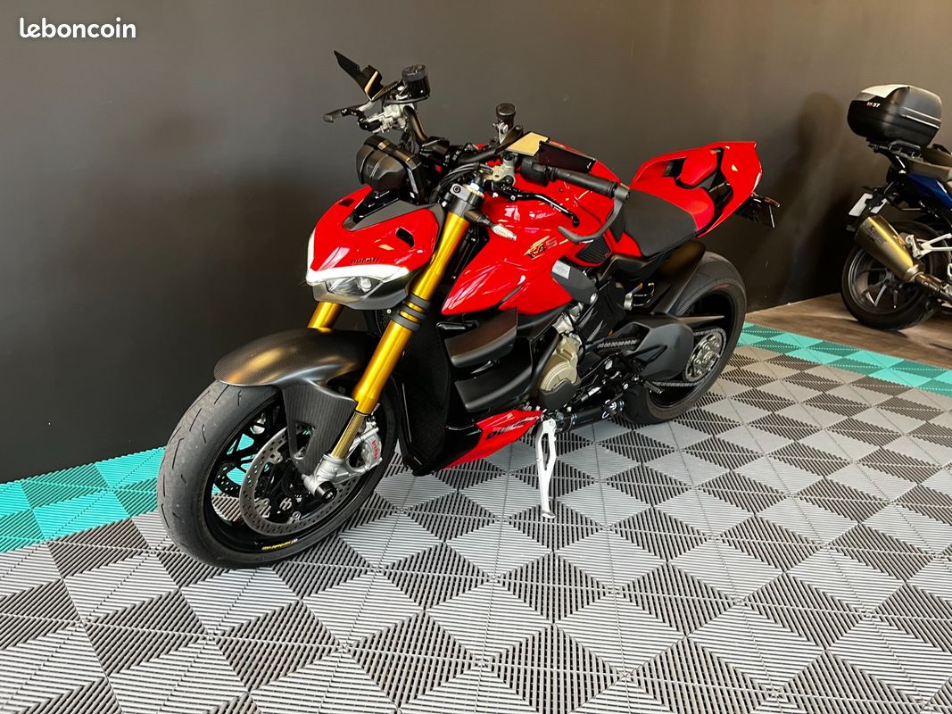 Ducati streetfighter v4 s / ligne thermignoni / parfait etat rien a prevoir (image 3)