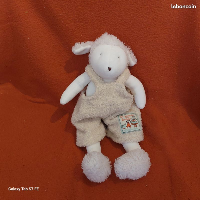 Doudou Mouton beige Grande Famille MOULIN ROTY peluche vers 27cm