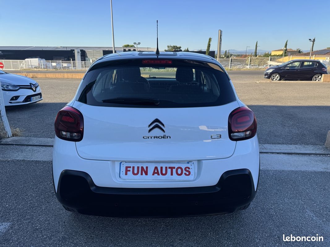 Citroen C3 1.2 VTI 82CV GRAPHIC S&S E6.D (image 10)