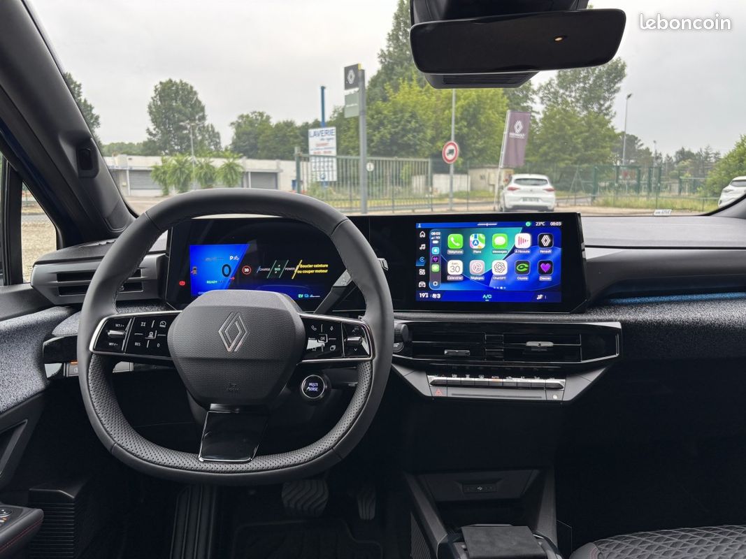 Renault Clio (6) techno full hybrid E-Tech 160 ch (image 10)