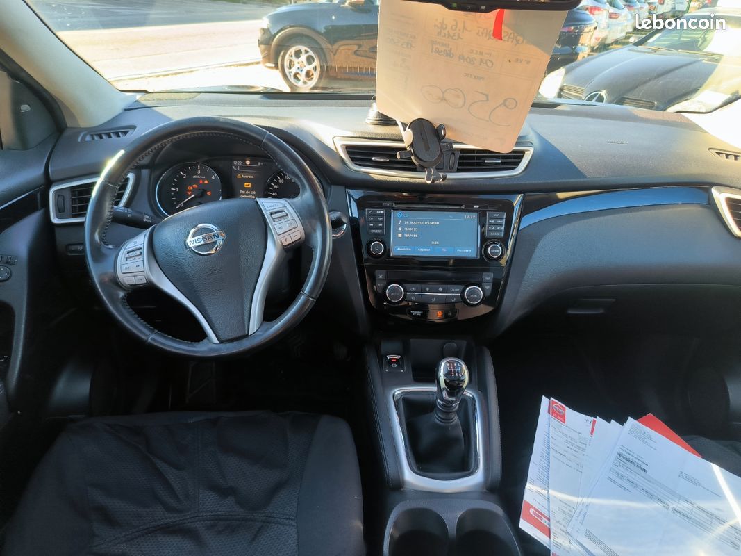 Nissan Qashqai 1.6 dCi 130 ch all mode entretenu GPS xénon bluetooth garantie 6 mois (image 5)