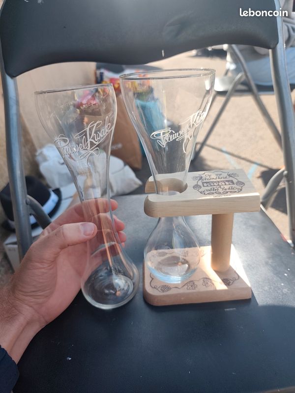 Lot verres Kwak 25 cl et 33cl avec support (image 1)