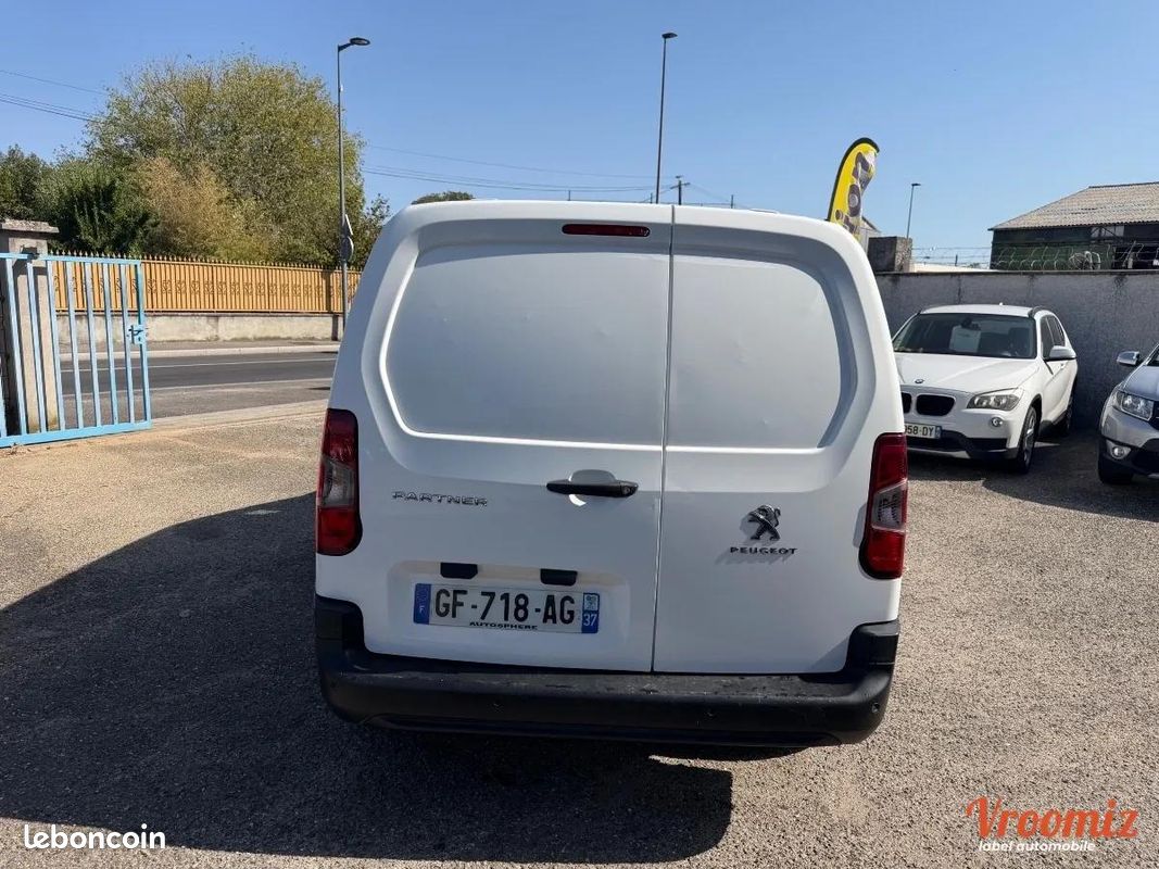 Peugeot Partner Vu FOURGON LONG 950kg Blue-HDI 100 CH Clim GPS 2022 TVA RÉCUPÉRABLE 8490 TTC (image 6)