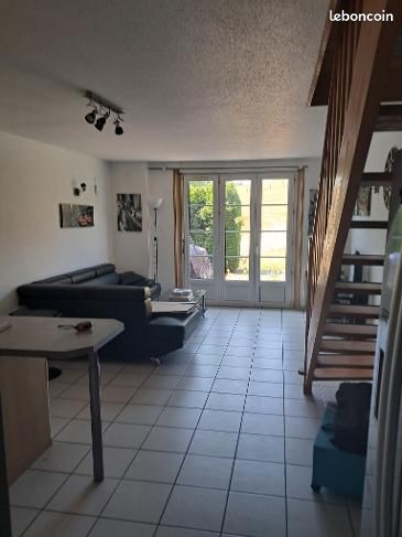 Appartement 3 pièces 62 m² · à Fuans · 62 m² · 725 €
