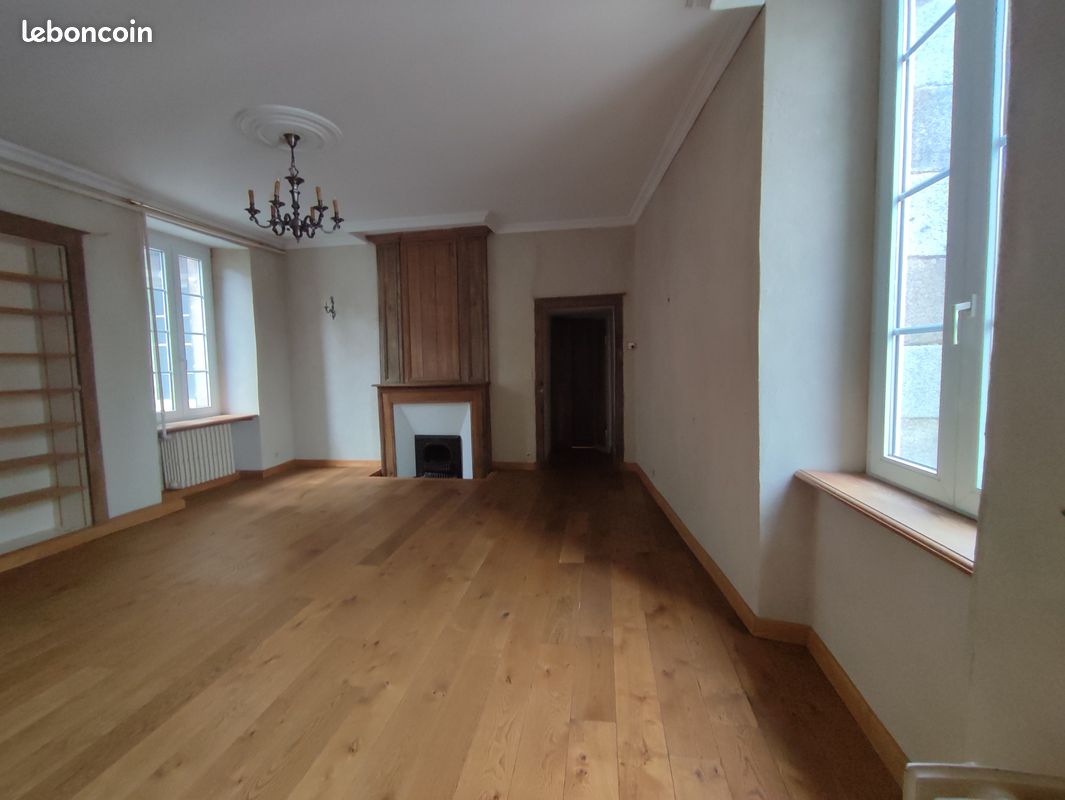 Appartement 3 pièces 82 m² · à Saint-Brieuc · 82 m² · 985 €/mois