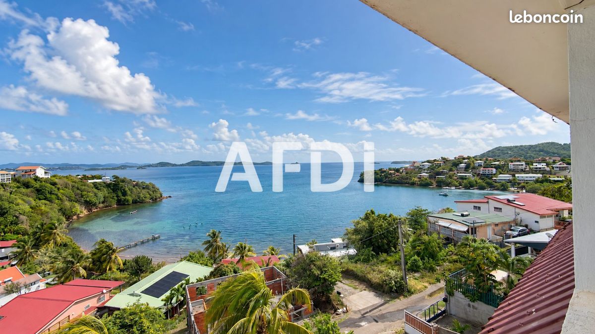 Maison 15 pièces 454 m² · à Le Robert · 454 m² · 580 000 €