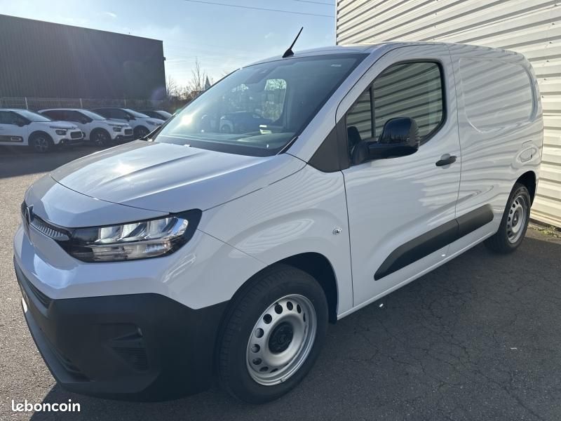 Citroen Berlingo Van M Diesel 130ch automatique Pack Connect (image 39)