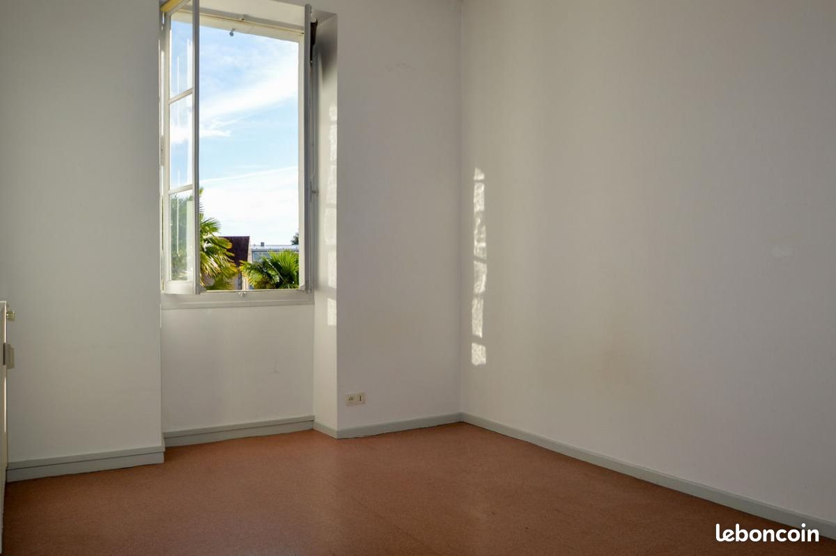 Appartement 1 pièce 21 m² · à Pau · 21 m² · 398 €/mois