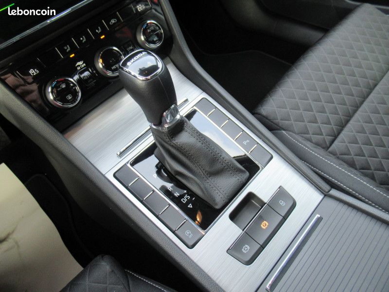 Skoda SUPERB COMBI 2.0 TDI 150CH SCR BUSINESS DSG7 (image 14)