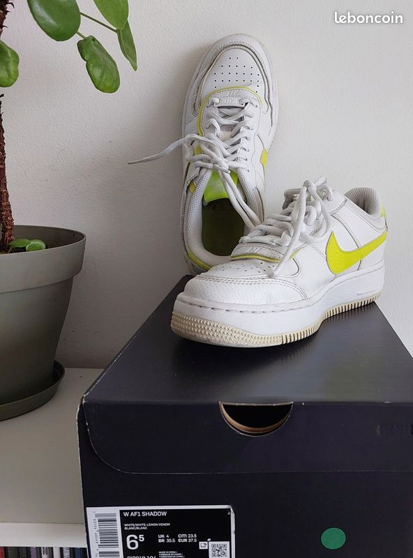 Paire d'air force shadow blanche jaune citron Nike pointure 37