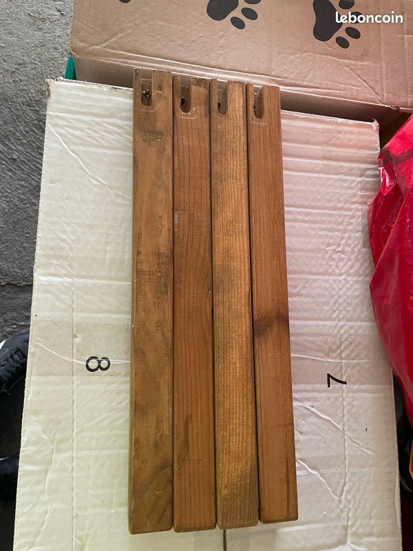 Table basse en bois de sapin (image 3)