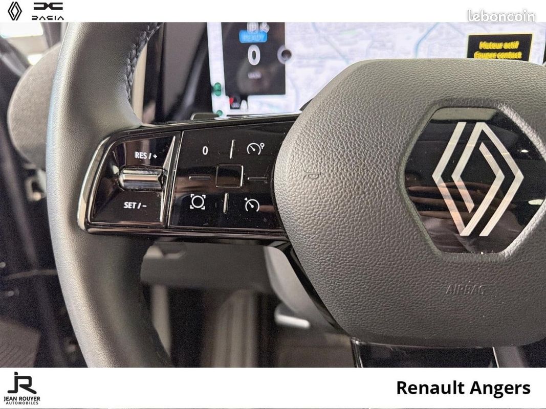 Renault Megane E-Tech Electric EV60 130ch Evolution ER super charge -B (image 22)
