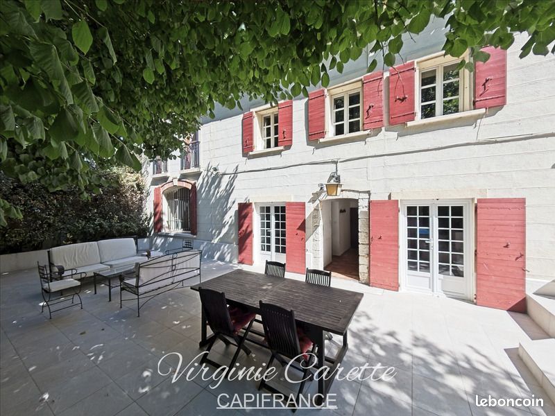 Maison 7 pièces 233 m² · à Aix-en-Provence · 233 m² · 1 785 000 €