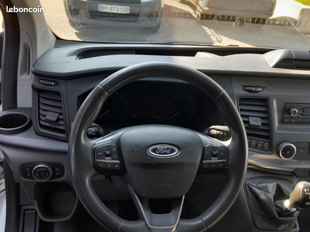 Ford transit custom cabine approfondie 6 places l2h1 130cv trend business prix 19000 euros ht (image 18)
