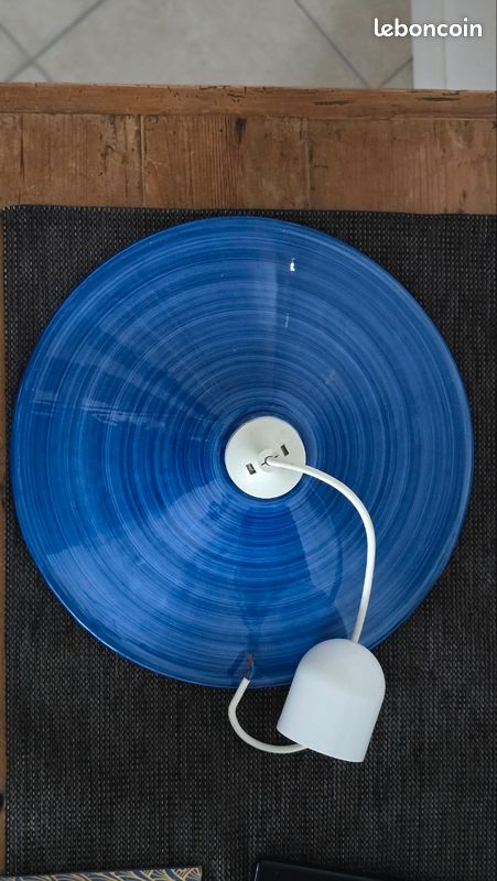 Lustre céramique bleu (image 1)