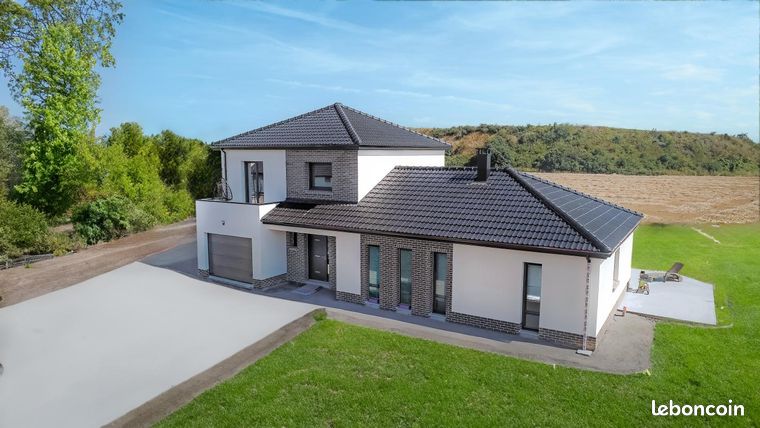 Maison 5 pièces 180 m²