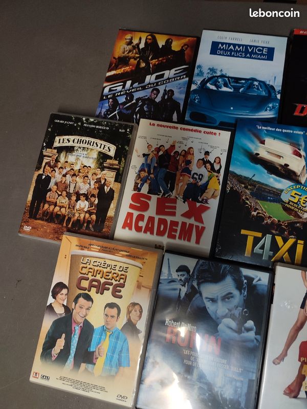 Lot de 29 DVD pour tous les gouts (image 2)