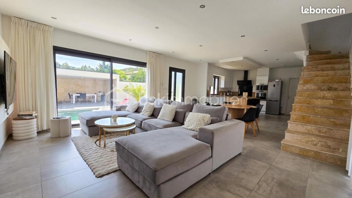 Maison 5 pièces 134 m² · à Bagnols-sur-Cèze · 134 m² · 350 000 €