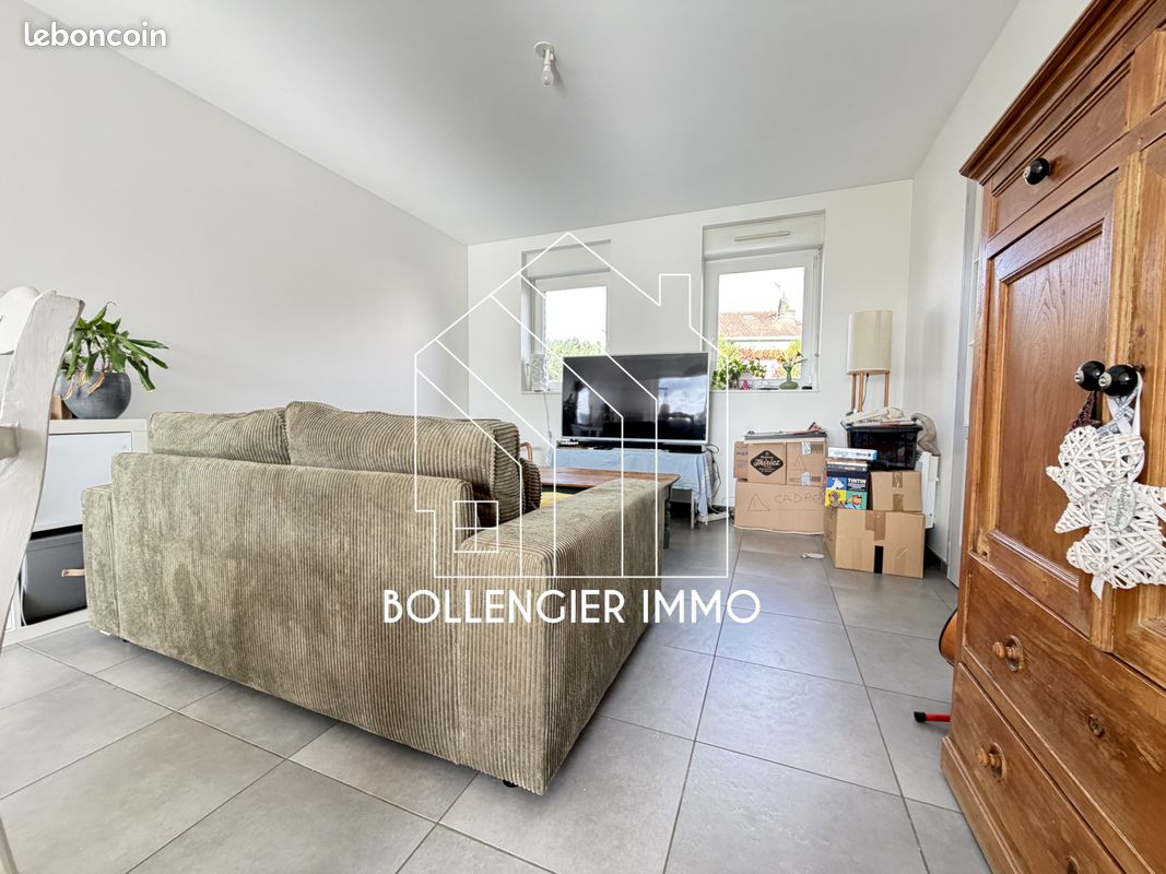 Maison 5 pièces 90 m² · à Esquelbecq · 90 m² · 890 €/mois