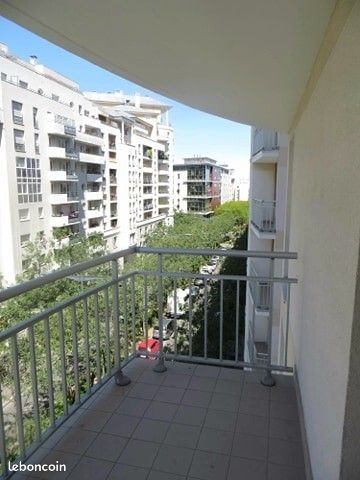 Appartement 1 pièce 18 m² · à Courbevoie · 18 m² · 1 010 €/mois