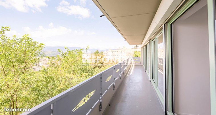 Appartement 4 pièces 84 m²
