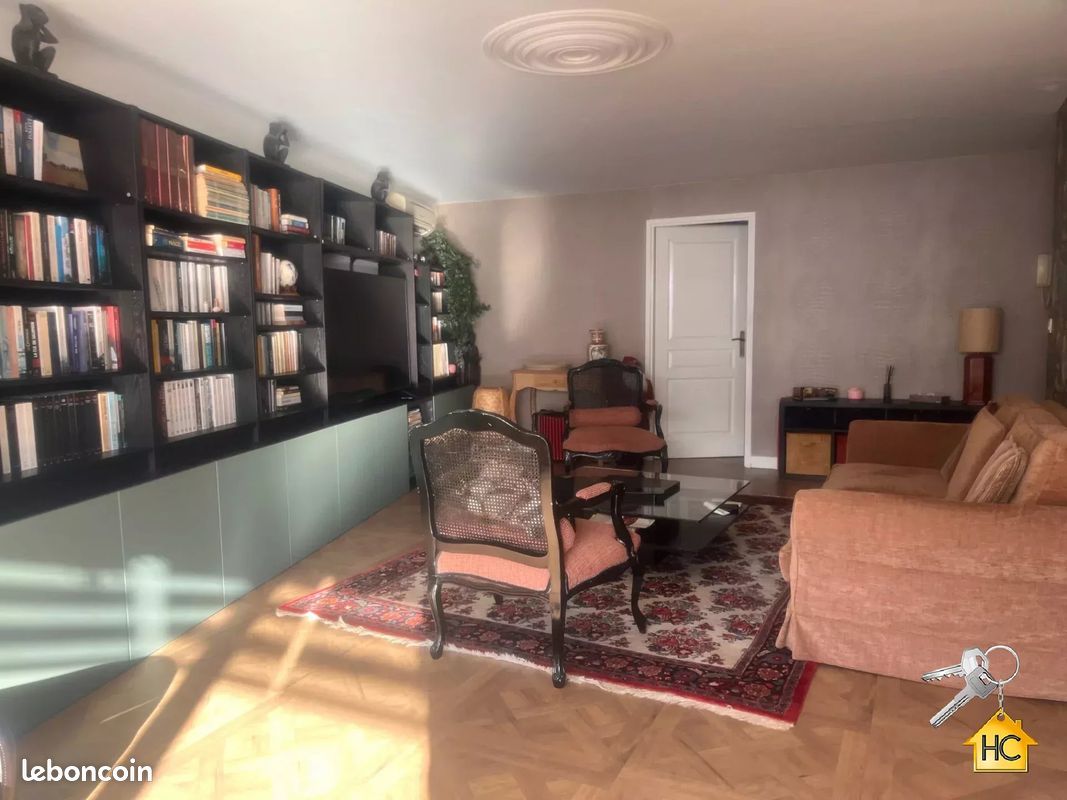 Appartement 3 pièces 82 m² · à Cannes · 82 m² · 365 000 €