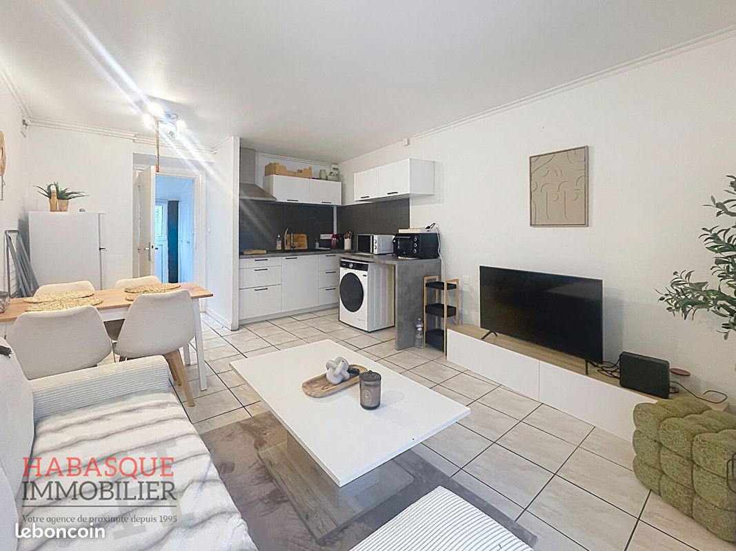 Appartement 2 pièces 45 m² · à Lesneven · 45 m² · 770 €/mois