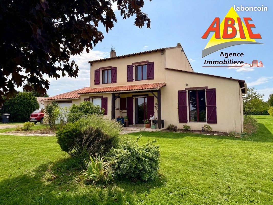 Maison 6 pièces 133 m² · à Montreuil · 133 m² · 233 000 €