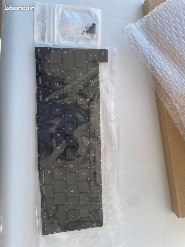 Pardarsey Clavier QWERTZ de rechange rétroéclairé allemand compatible avec MacBook Air Retina (image 1)