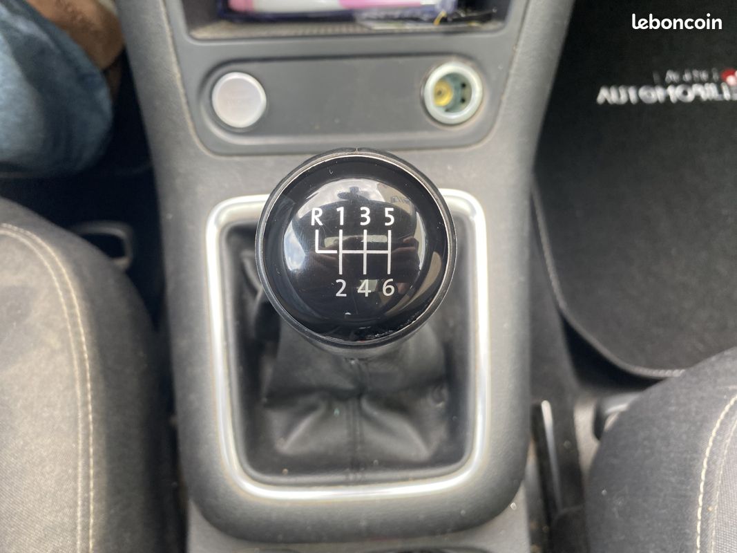 VOLKSWAGEN Tiguan (2) 2.0 TDI 170 BLUEMOTION TECHNOLOGY SPORTLINE 4MOTION (image 19)