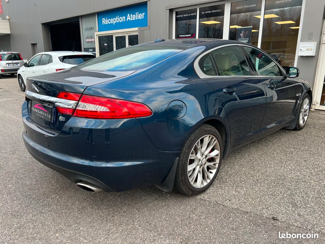 JAGUAR XF V6 3.0 D - 240 FAP Luxe A (image 5)