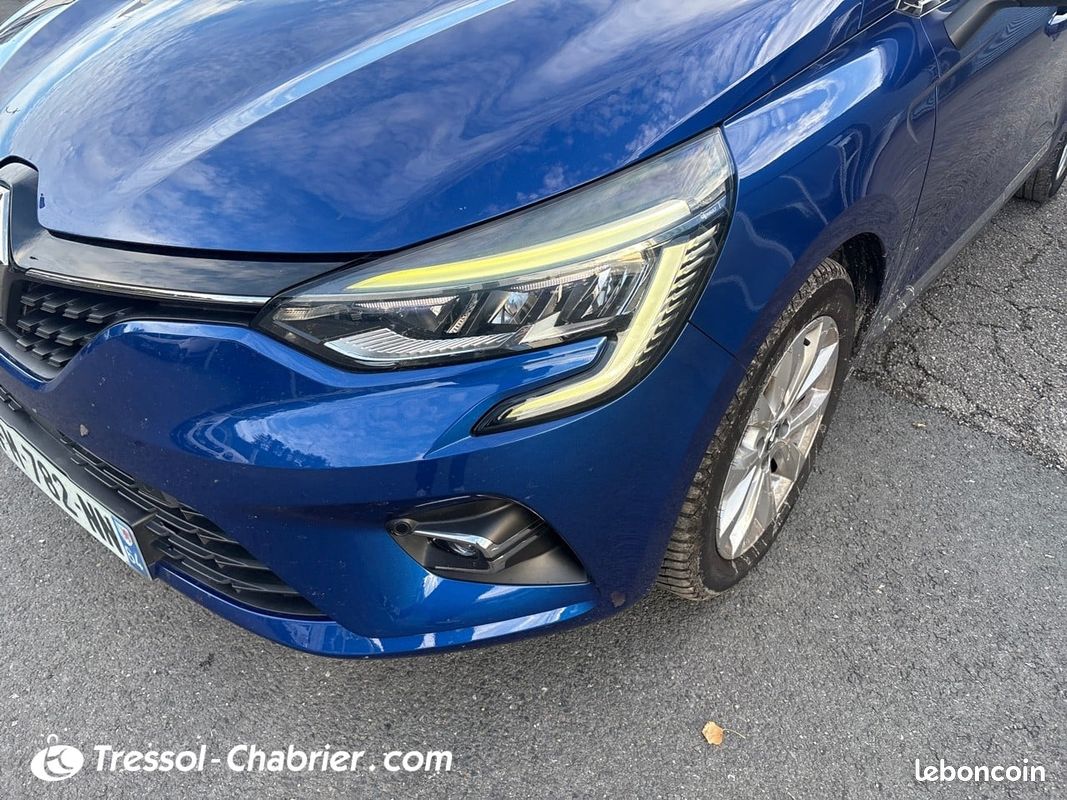 RENAULT Clio Blue dCi 115 Intens (image 29)