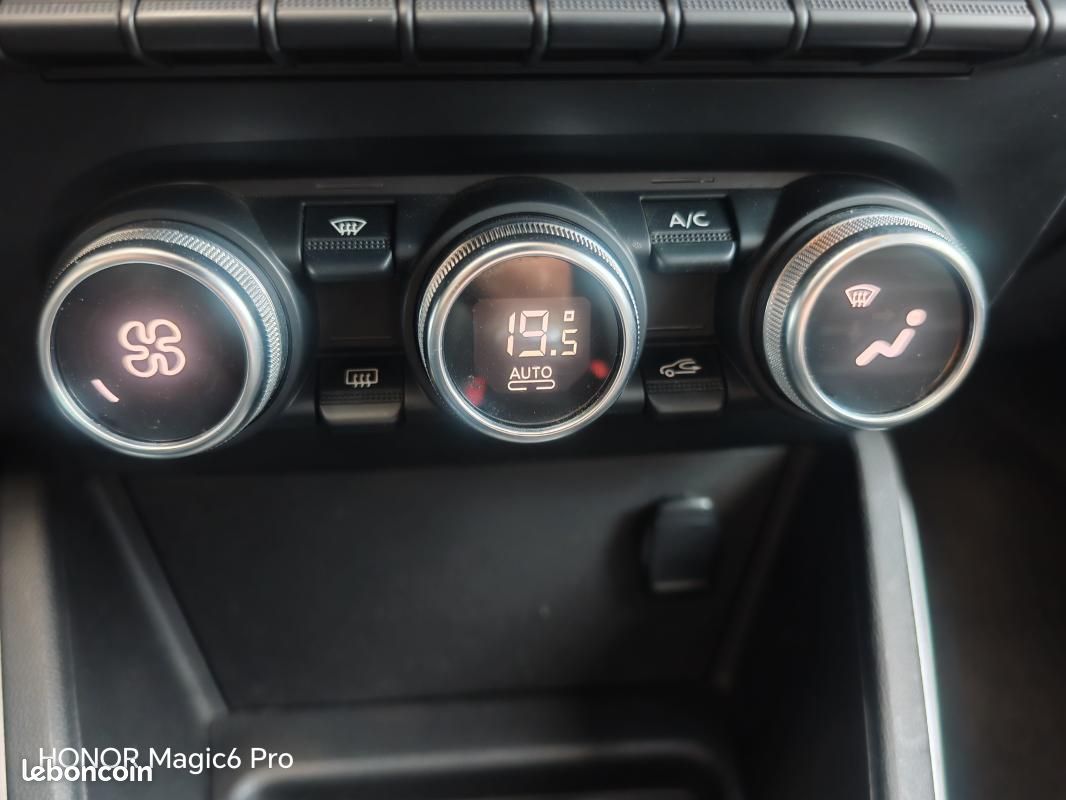 Dacia Duster 1.5 BLUE DCI 115CH PRESTIGE 4X2 (image 16)