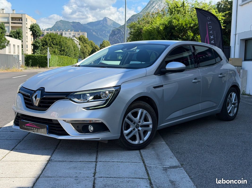 RENAULT MEGANE IV BERLINE BUSINESS MEGANE 4 1.5 Blue dCi 115 - GPS - RADARS - CLIM AUTO (image 3)