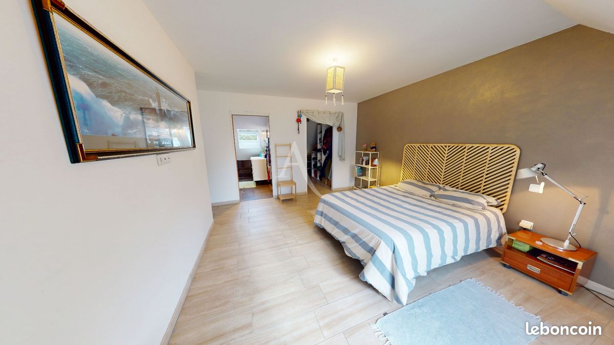 Maison 6 pièces 146 m² (image 8)