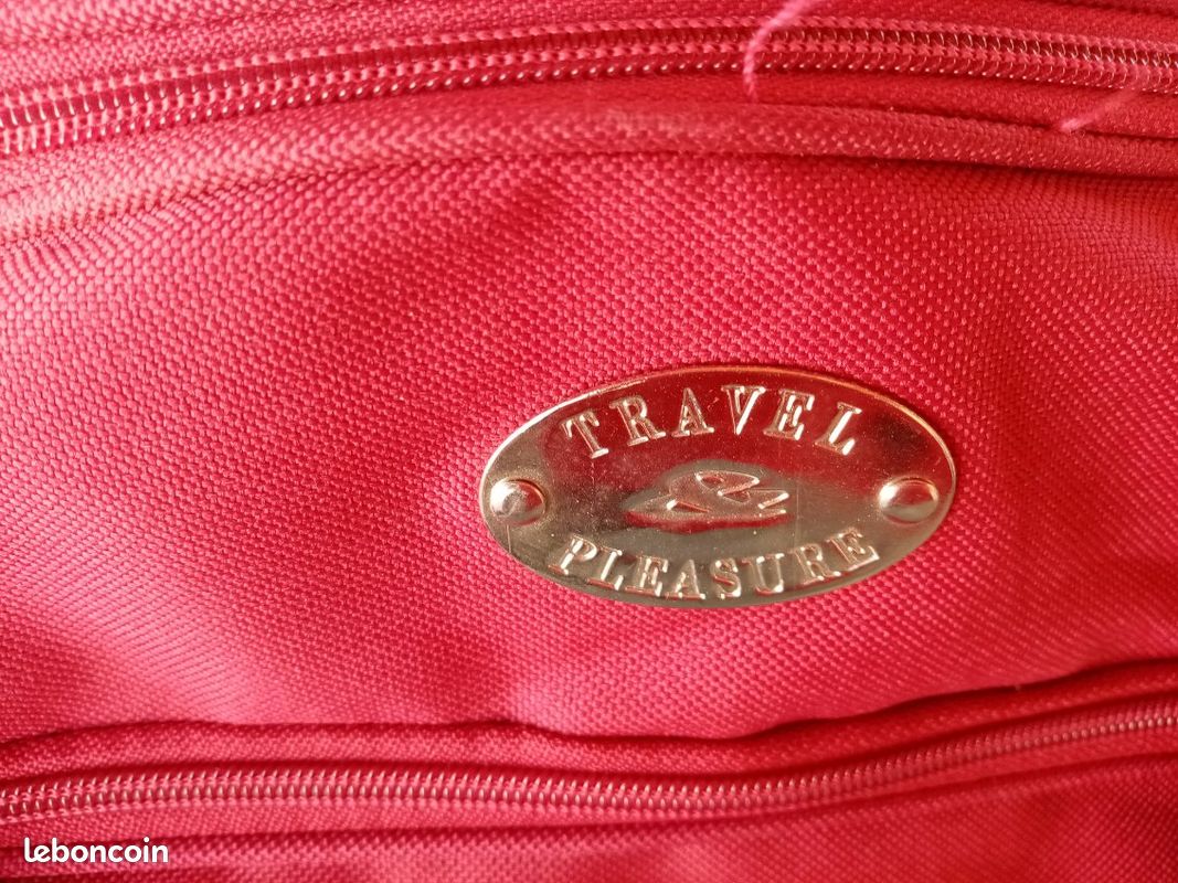 Sac de voyage rose (image 5)