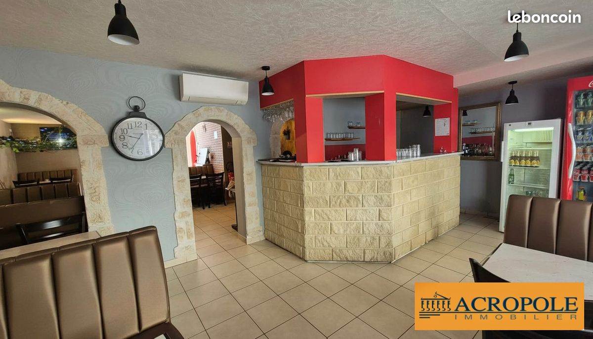 Fond de commerce 100 m² Aubigny-sur-Nère (image 3)