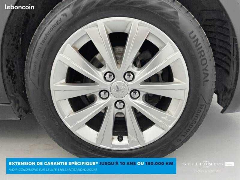 Peugeot 308 PureTech 110ch S&S BVM6 Style (image 37)