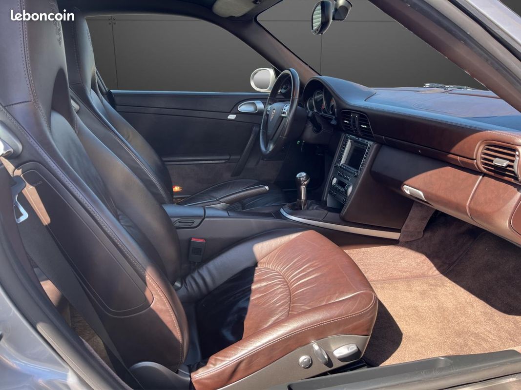 PORSCHE 911 3.8i TYPE 997 COUPE Carrera 4S (image 18)