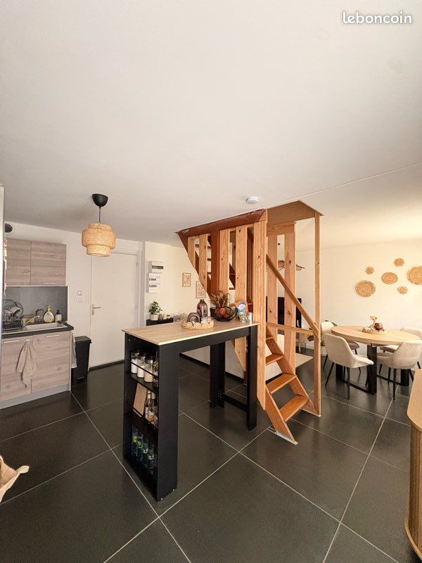 Appartement 3 pièces 60 m² · à Hénin-Beaumont · 60 m² · 690 €