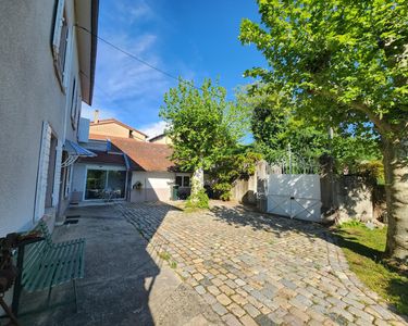 Maison 685 000 € - 176 m²