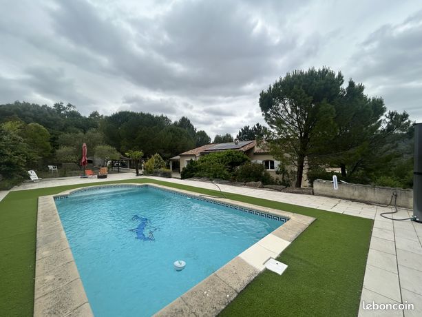 Villa 4 pièces 130 m²