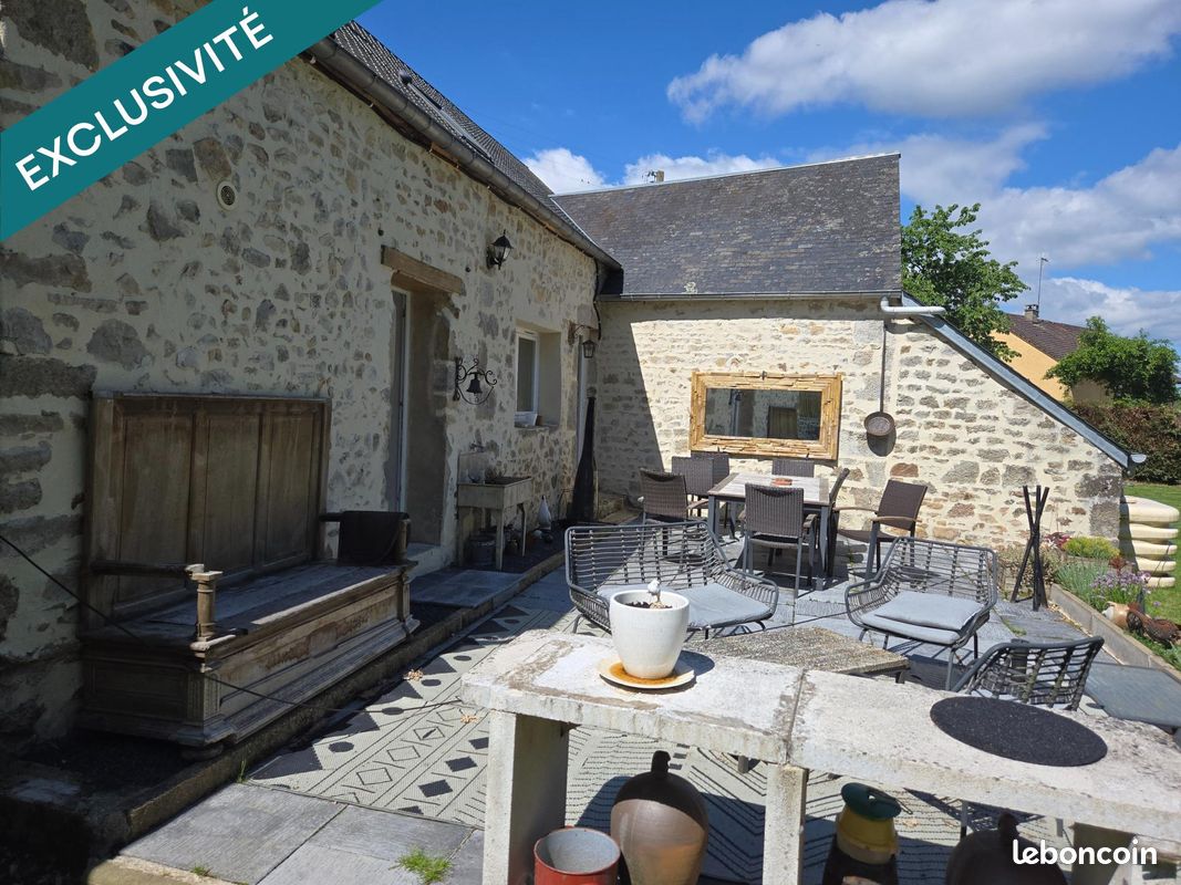 Maison 5 pièces 90 m² · à Saint-Patrice-du-Désert · 90 m² · 159 000 €